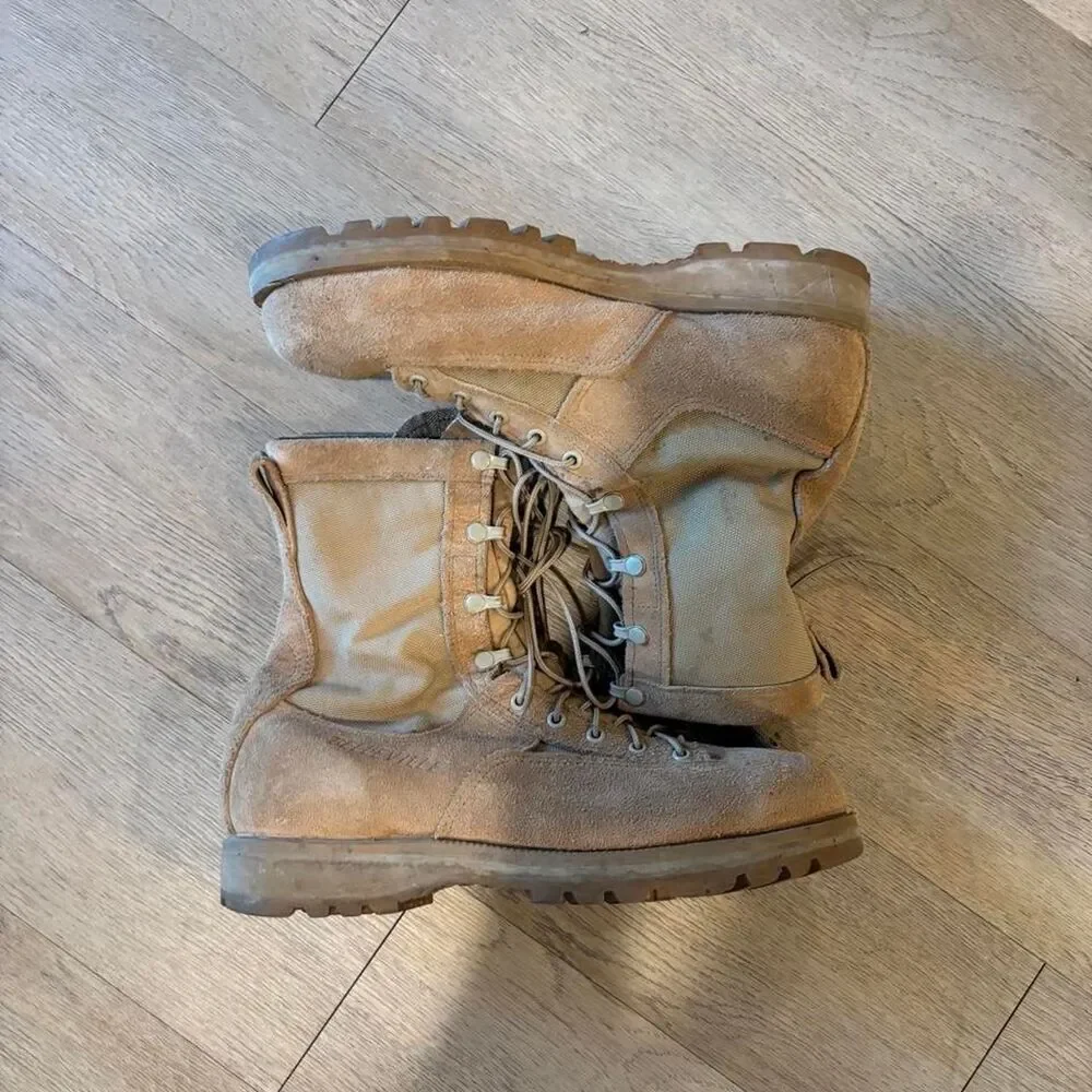Unbranded Men's Tan and Brown Boots